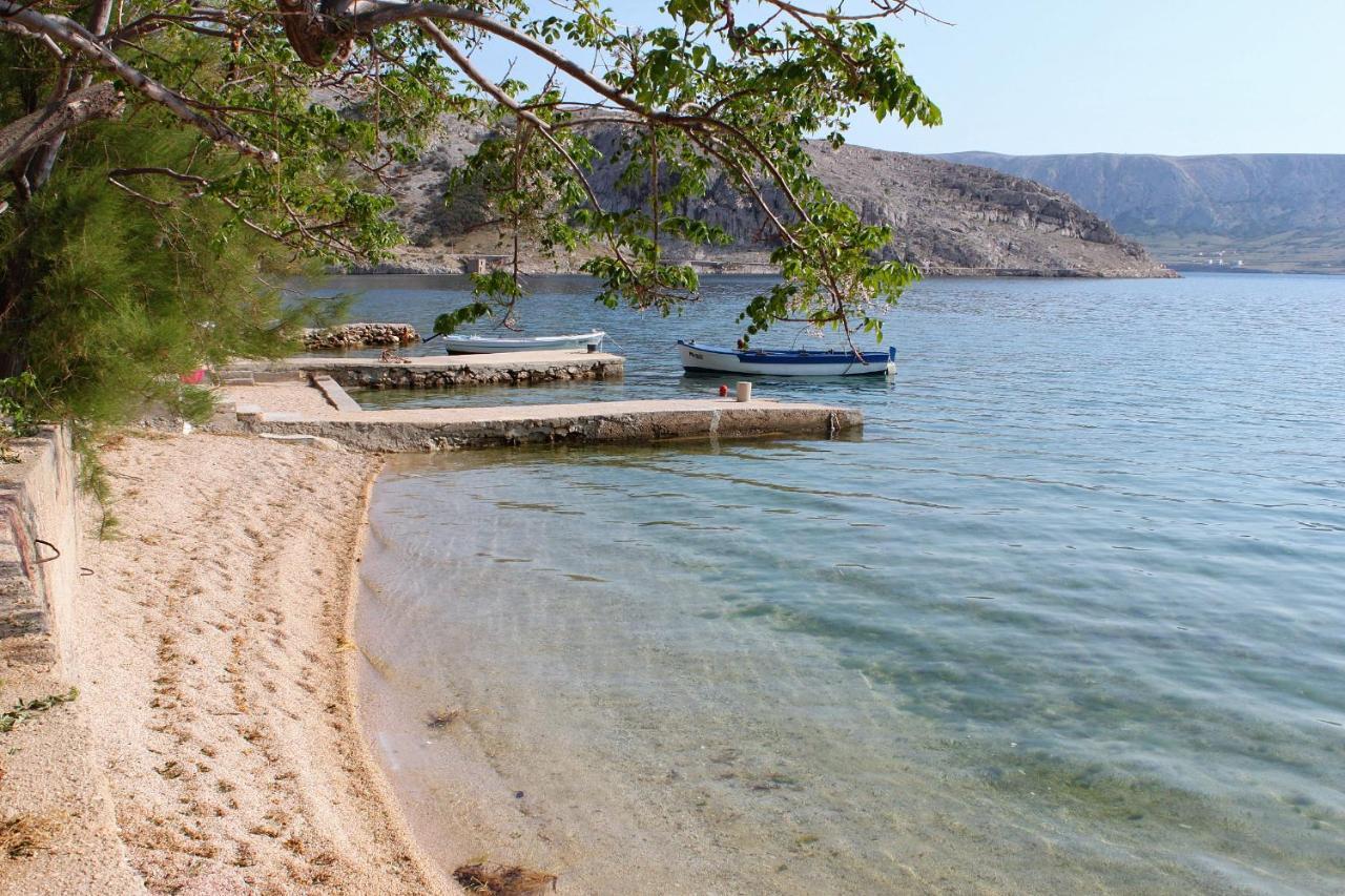 Apartments By The Sea Metajna, Pag - 6351 ภายนอก รูปภาพ