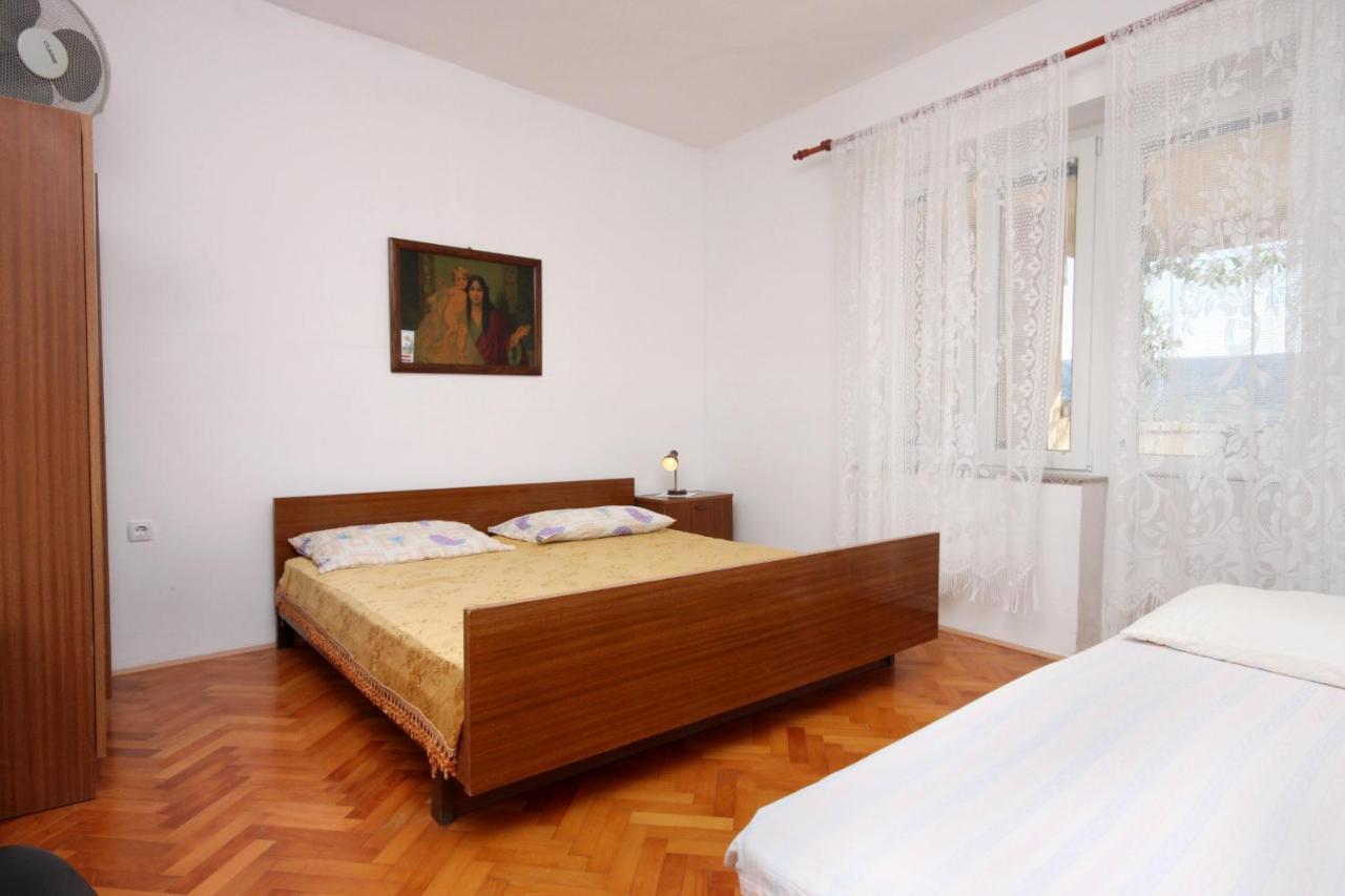 Apartments By The Sea Metajna, Pag - 6351 ภายนอก รูปภาพ
